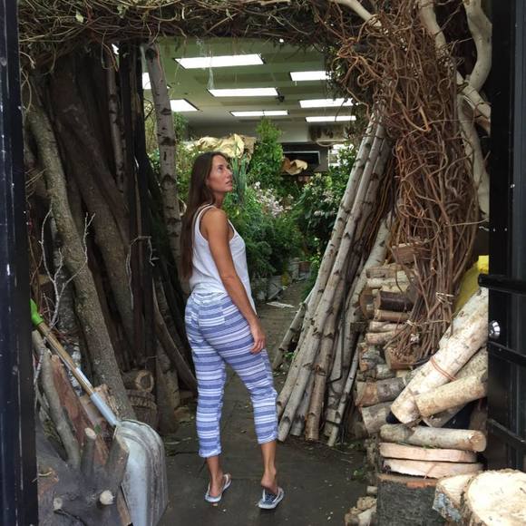 Meet your Posher, Susan - Picture 1 of 1